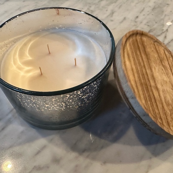 NEW! Ashland 3 Wick Scented Jar Candle Christmas, Citrus & Spice 13.5oz - Picture 5 of 6